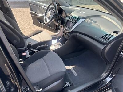 2012 Hyundai Accent GS   - Photo 12 - Portland, OR 97211