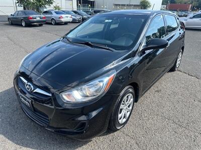 2012 Hyundai Accent GS   - Photo 1 - Portland, OR 97211