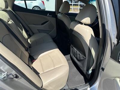 2015 Kia Optima EX   - Photo 14 - Portland, OR 97211