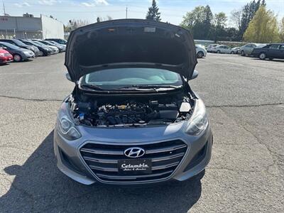 2016 Hyundai ELANTRA GT   - Photo 26 - Portland, OR 97211