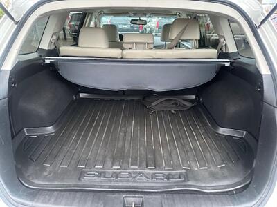 2012 Subaru Outback 2.5i Limited - Photo 15 - Portland, OR 97211
