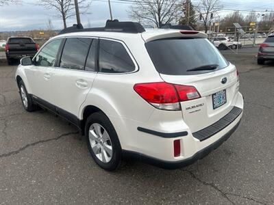 2012 Subaru Outback 2.5i Limited - Photo 3 - Portland, OR 97211