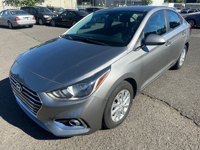 2022 Hyundai ACCENT SE - Photo 1 - Portland, OR 97211