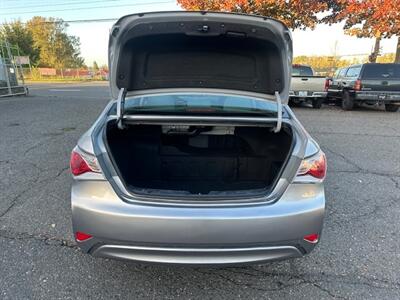 2013 Hyundai SONATA Hybrid   - Photo 17 - Portland, OR 97211