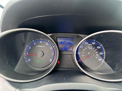 2011 Hyundai Tucson GLS   - Photo 18 - Portland, OR 97211