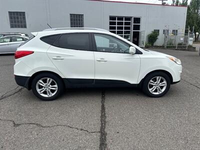 2011 Hyundai Tucson GLS   - Photo 6 - Portland, OR 97211