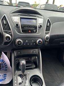 2011 Hyundai Tucson GLS   - Photo 20 - Portland, OR 97211