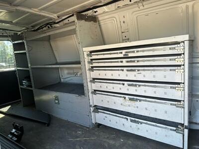 2010 Ford E-350 SD   - Photo 13 - Portland, OR 97211