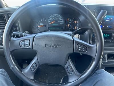 2004 GMC Sierra 1500 SLE 4dr Crew Cab SLE   - Photo 19 - Portland, OR 97211