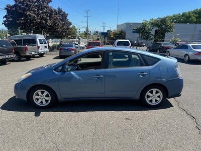 2005 Toyota Prius   - Photo 2 - Portland, OR 97211