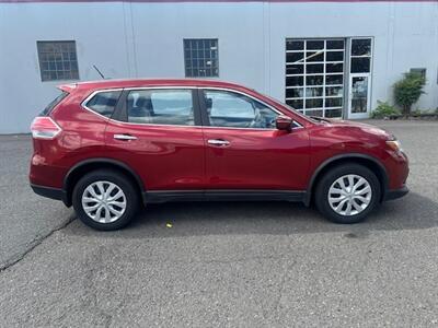 2015 Nissan Rogue S   - Photo 6 - Portland, OR 97211