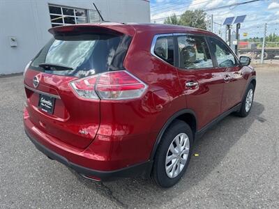 2015 Nissan Rogue S   - Photo 5 - Portland, OR 97211
