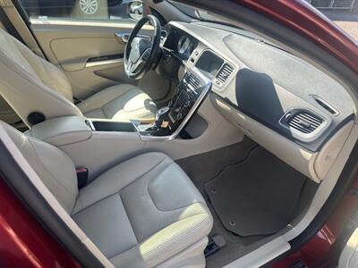 2013 Volvo S60 T5   - Photo 12 - Portland, OR 97211