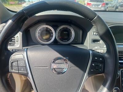 2013 Volvo S60 T5   - Photo 16 - Portland, OR 97211