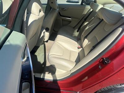 2013 Volvo S60 T5   - Photo 11 - Portland, OR 97211
