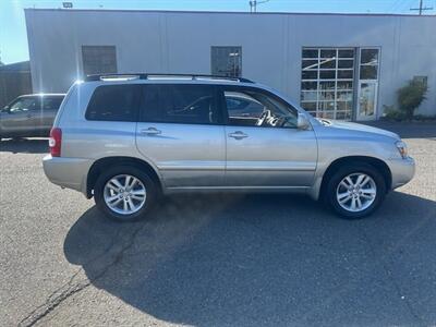 2006 Toyota Highlander Hybrid   - Photo 6 - Portland, OR 97211