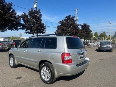 2006 Toyota Highlander Hybrid   - Photo 3 - Portland, OR 97211
