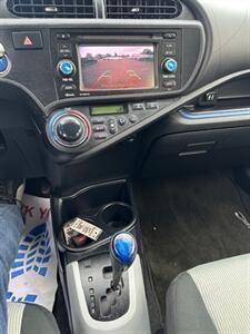2013 Toyota Prius c One   - Photo 20 - Portland, OR 97211