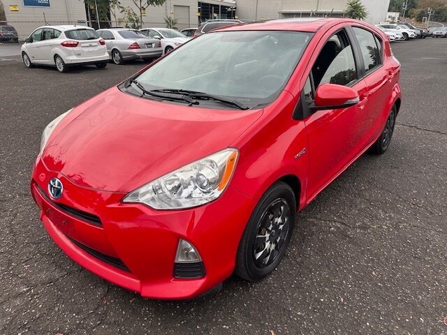2013 Toyota Prius c One - Photo 1 - Portland, OR 97211