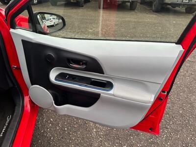 2013 Toyota Prius c One   - Photo 13 - Portland, OR 97211