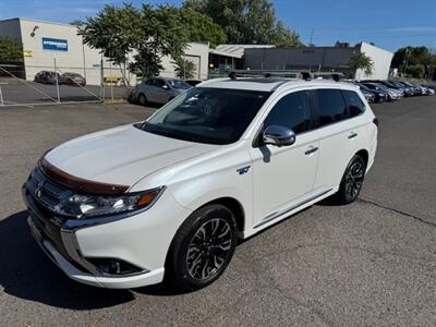 2018 Mitsubishi Outlander PHEV SEL - Photo 1 - Portland, OR 97211