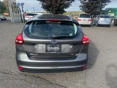 2015 Ford Focus SE   - Photo 4 - Portland, OR 97211