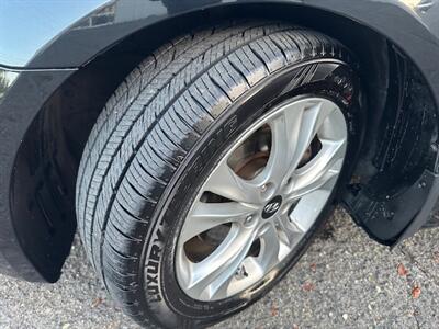 2011 Hyundai SONATA SE   - Photo 22 - Portland, OR 97211