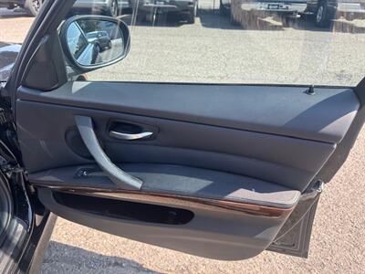 2011 BMW 328i   - Photo 13 - Portland, OR 97211