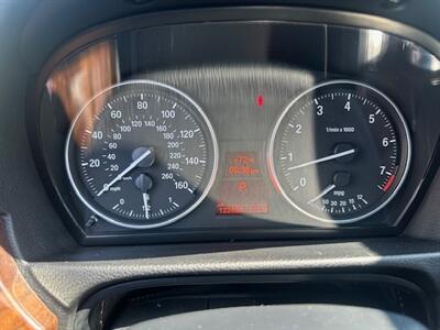 2011 BMW 328i   - Photo 18 - Portland, OR 97211