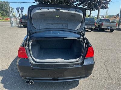 2011 BMW 328i   - Photo 17 - Portland, OR 97211