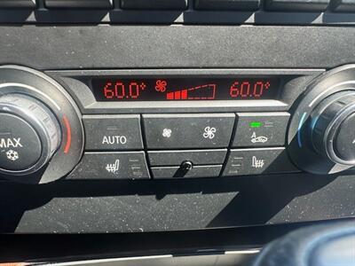 2011 BMW 328i   - Photo 20 - Portland, OR 97211