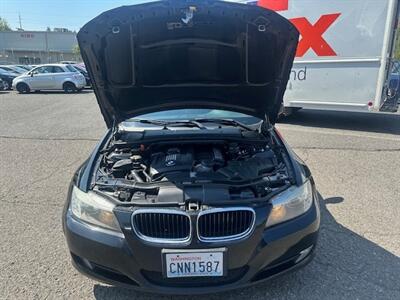 2011 BMW 328i   - Photo 24 - Portland, OR 97211