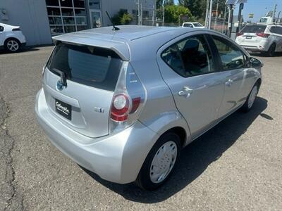 2013 Toyota Prius c One - Photo 4 - Portland, OR 97211