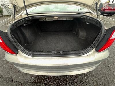 2010 Ford Fusion SE   - Photo 14 - Portland, OR 97211