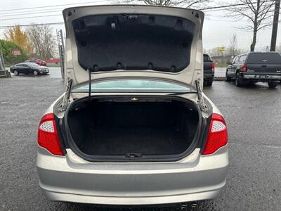 2010 Ford Fusion SE   - Photo 15 - Portland, OR 97211