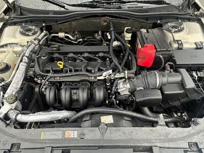 2010 Ford Fusion SE   - Photo 17 - Portland, OR 97211