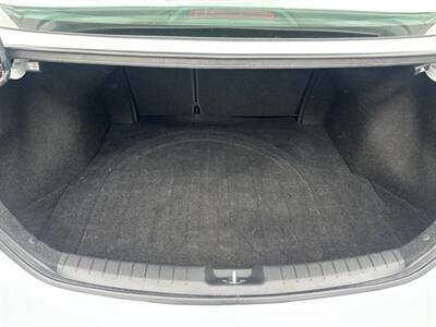 2017 Hyundai ELANTRA SE   - Photo 19 - Portland, OR 97211