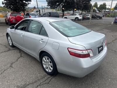 2008 Toyota Camry Hybrid   - Photo 2 - Portland, OR 97211