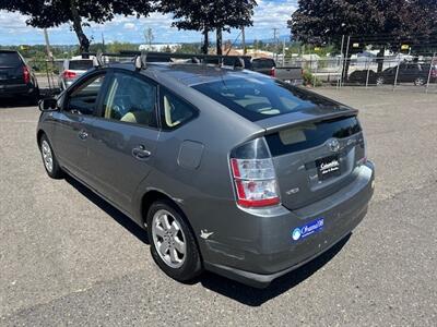 2004 Toyota Prius   - Photo 3 - Portland, OR 97211