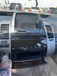 2004 Toyota Prius   - Photo 22 - Portland, OR 97211