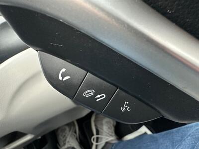 2013 Honda Civic Hybrid   - Photo 21 - Portland, OR 97211