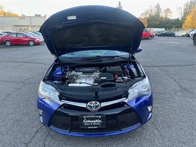 2015 Toyota Camry SE   - Photo 23 - Portland, OR 97211