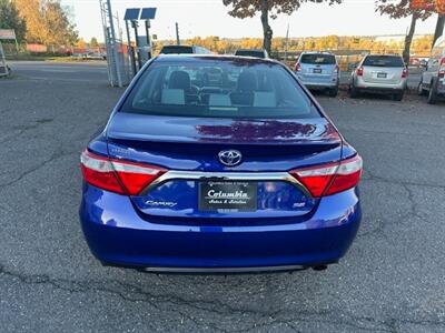 2015 Toyota Camry SE   - Photo 4 - Portland, OR 97211