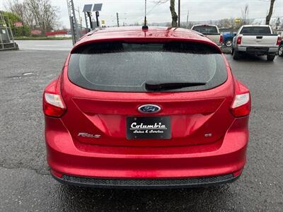 2012 Ford Focus SE   - Photo 4 - Portland, OR 97211