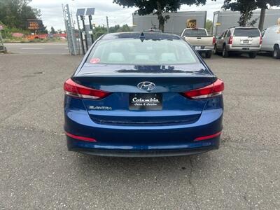 2017 Hyundai ELANTRA SE   - Photo 4 - Portland, OR 97211