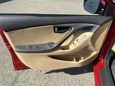 2013 Hyundai ELANTRA GLS - Photo 10 - Portland, OR 97211