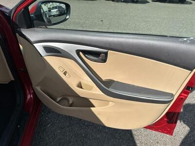 2013 Hyundai ELANTRA GLS - Photo 13 - Portland, OR 97211
