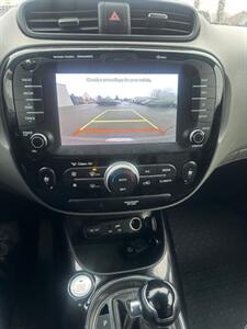 2018 Kia Soul +   - Photo 19 - Portland, OR 97211