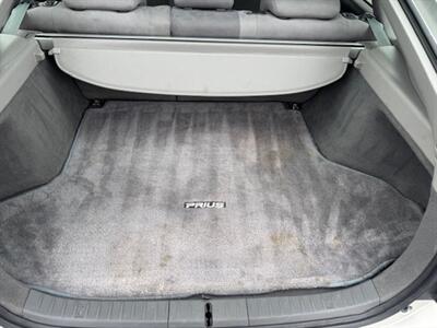 2004 Toyota Prius   - Photo 11 - Portland, OR 97211
