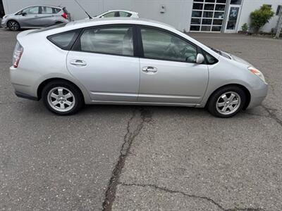 2004 Toyota Prius   - Photo 6 - Portland, OR 97211